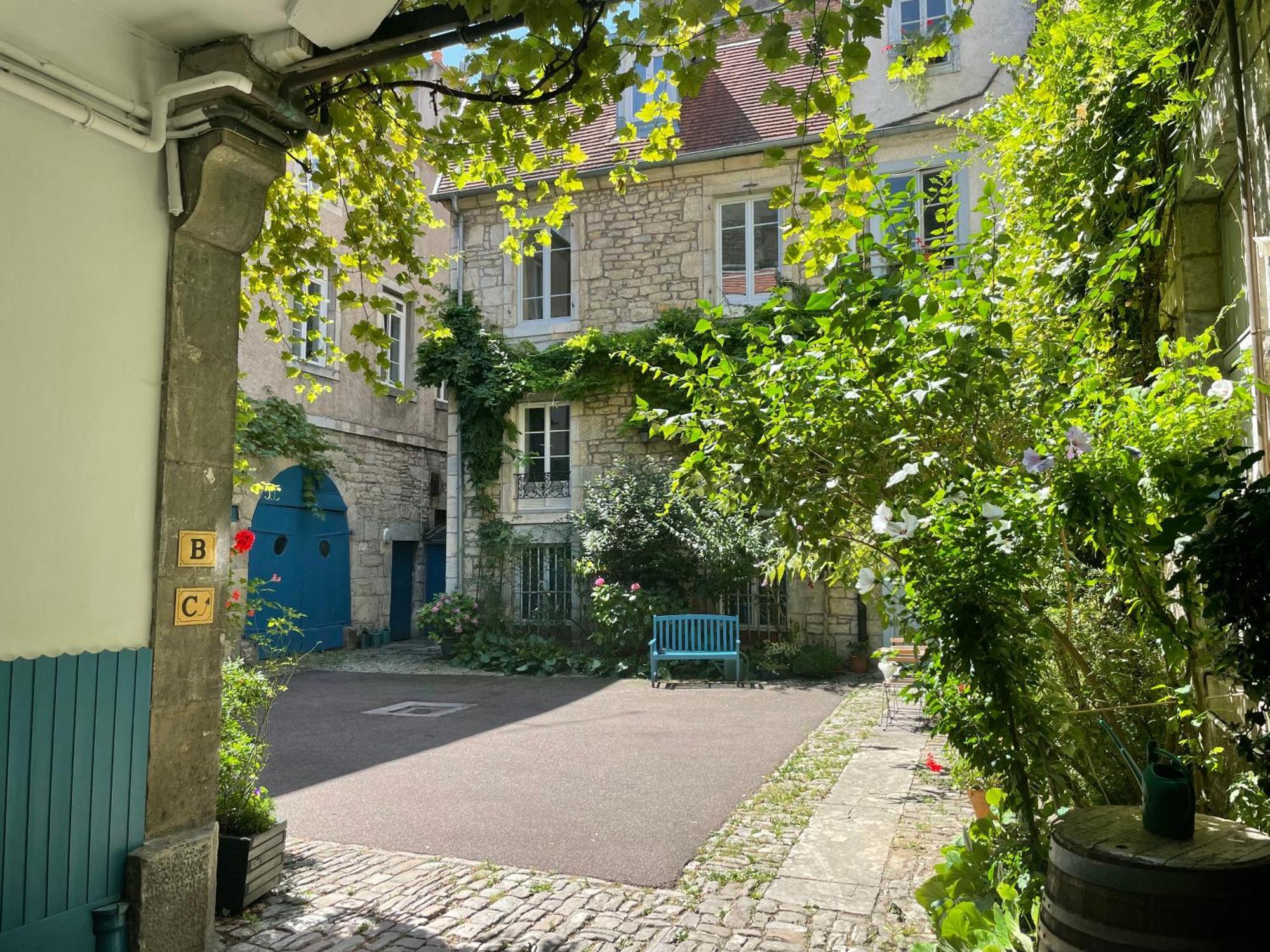 Besancon: Charmant Duplex Au Pied De La Citadelle Zewnętrze zdjęcie